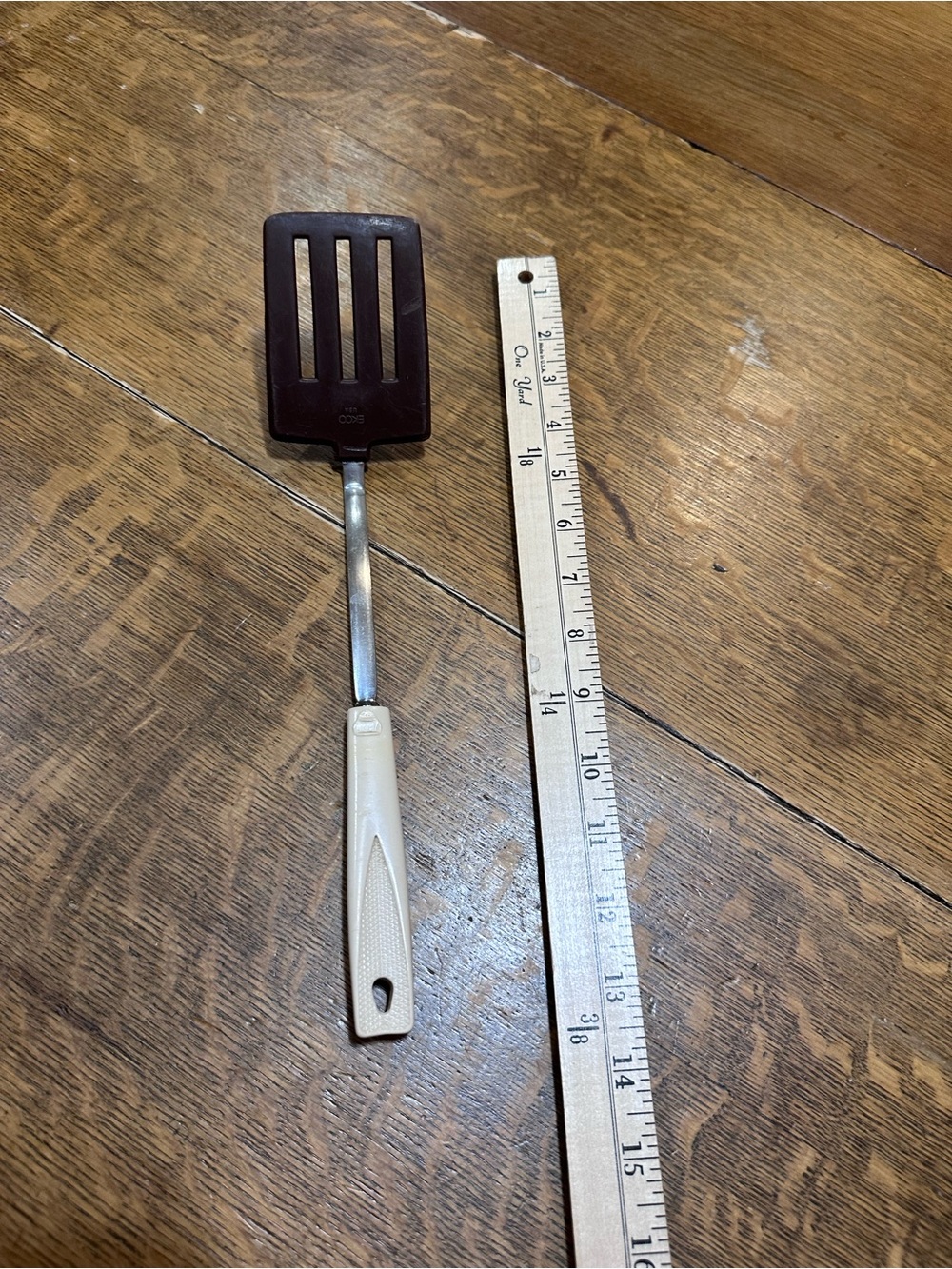 Beige and Brown Slotted Turner Spatula for Everyday Cooking